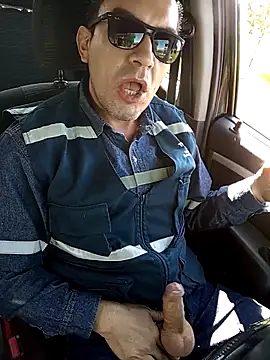 Blackaxes online show from November 2025 02:39:02 PM