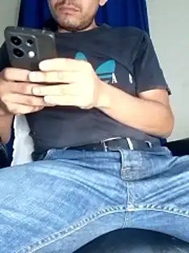 Snapshot of Bosssweet22cm chatting on January 2026 11:16:02 AM Bosssweet22cm online show from January 2026 11:16:02 AM