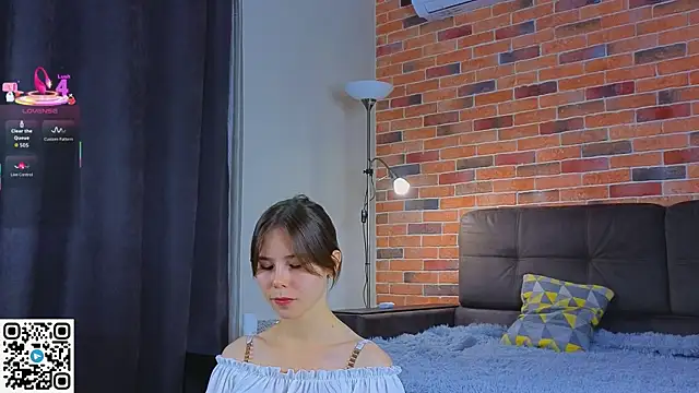 EmiliDen online show from October 2025 07:23:02 PM