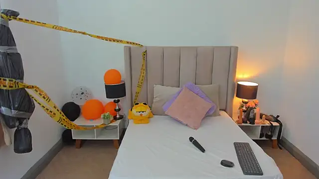 evvaa moon69 online show from October 2025 12:47:02 PM