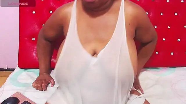 wonderfuldiana online show from December 2025 10:26:01 PM