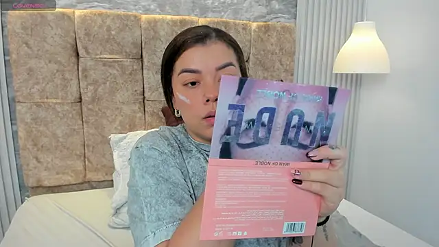 leilapons online show from November 2025 05:34:02 PM