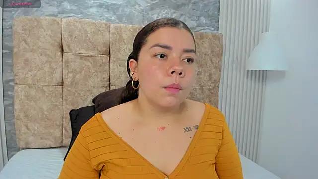 leilapons online show from November 2025 05:48:01 PM