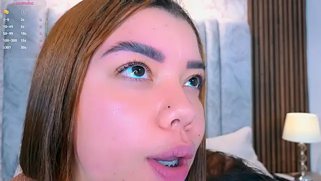 leilapons online show from April 2026 04:51:02 PM