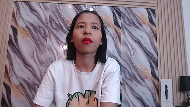 Samantha Fox69  online show from November 2025 05:34:01 PM