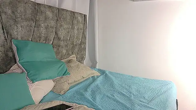 ValeriGallardo17 online show from November 2025 11:36:02 PM