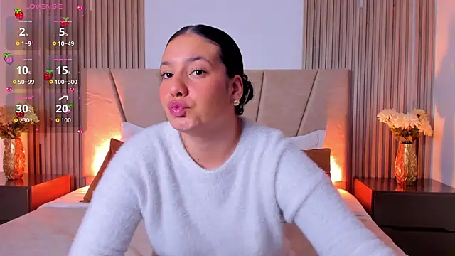 Rachell Jamess online show from October 2025 03:48:02 AM