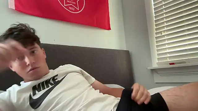 isiah xx online show from October 2025 03:56:02 PM