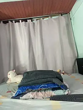 EVAH LEE  online show from February 2026 01:57:02 AM