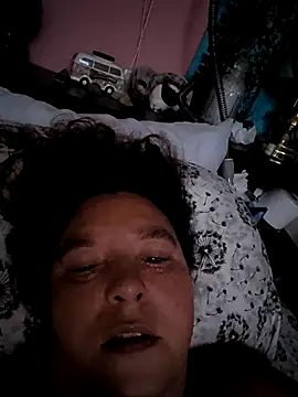 lil-gemini-hippy online show from October 2025 03:55:02 PM