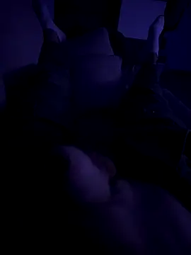 Zoro404040 online show from September 2025 09:06:02 PM