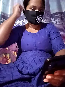 Snapshot of ANNA_HOT111 chatting on December 2025 03:50:02 PM ANNA HOT111 online show from December 2025 03:50:02 PM