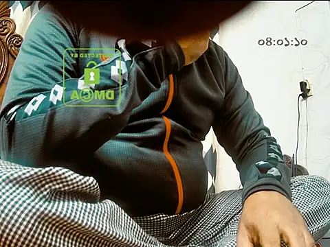 nurel019 online show from November 2025 10:22:02 PM