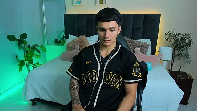 Leo santoro online show from February 2026 01:38:02 PM