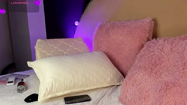  Kendall 19 online show from February 2026 08:29:01 PM