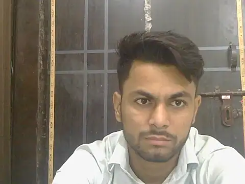 ursdreamperson online show from May 2026 01:03:02 AM