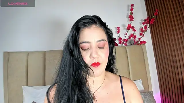  Cris Spicy  online show from September 2025 07:51:02 PM