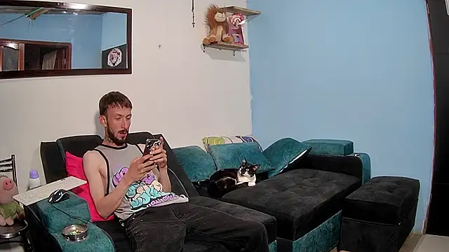 Snapshot of tom-y-alexa chatting on October 2025 01:04:02 AM tom-y-alexa online show from October 2025 01:04:02 AM