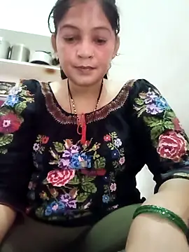 Snapshot of Chhaya_hot chatting on April 2026 01:47:01 AM Chhaya hot online show from April 2026 01:47:01 AM