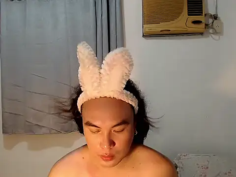 asianayumi online show from February 2026 05:07:02 PM