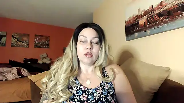 Snapshot of number1slut chatting on January 2025 12:49:01 AM number1slut online show from January 2025 12:49:01 AM