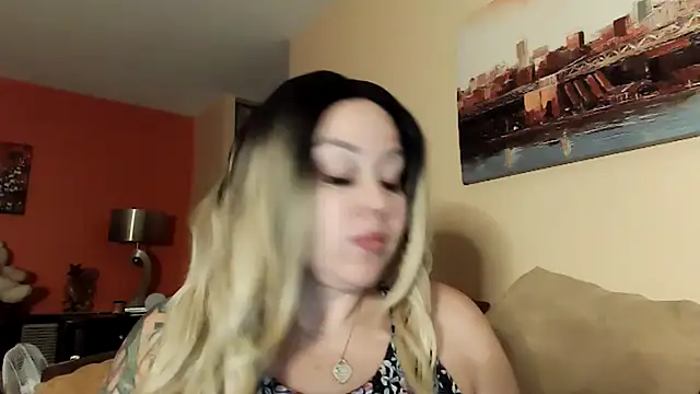 Snapshot of number1slut chatting on January 2025 07:28:02 AM number1slut online show from January 2025 07:28:02 AM