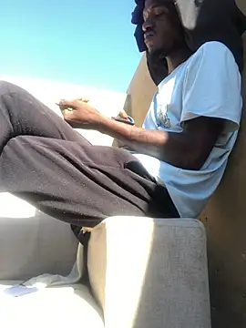 cuminsidebby online show from April 2026 06:58:01 AM