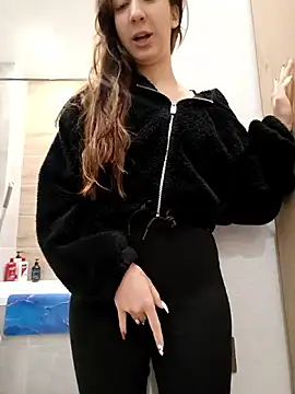 yourfavpsy  online show from October 2025 12:05:01 PM