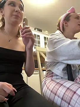 yourfavpsy  online show from March 2026 01:11:02 PM