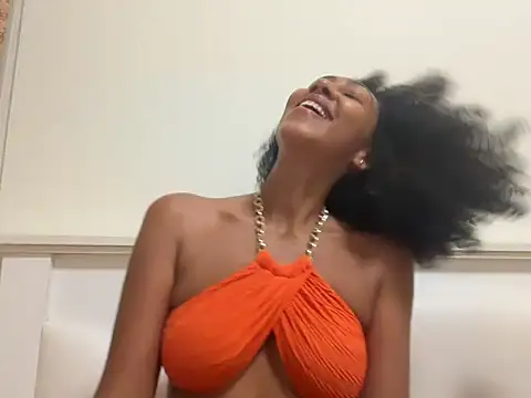 Vaylisse online show from September 2025 03:13:01 PM