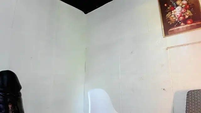 Snapshot of Asiancutiexx chatting on November 2025 04:38:01 AM Asiancutiexx online show from November 2025 04:38:01 AM