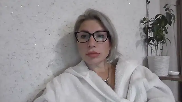 fox red lady7 online show from November 2025 12:11:02 PM