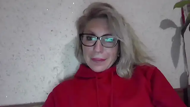 fox red lady7 online show from April 2026 06:55:02 PM