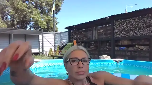 Snapshot of fox_red_lady7 chatting on August 2026 11:46:02 AM fox red lady7 online show from August 2026 11:46:02 AM
