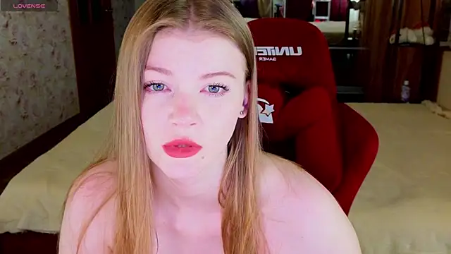 Snapshot of Jenny_Skinner20 chatting on May 2026 06:24:02 PM Jenny Skinner20 online show from May 2026 06:24:02 PM