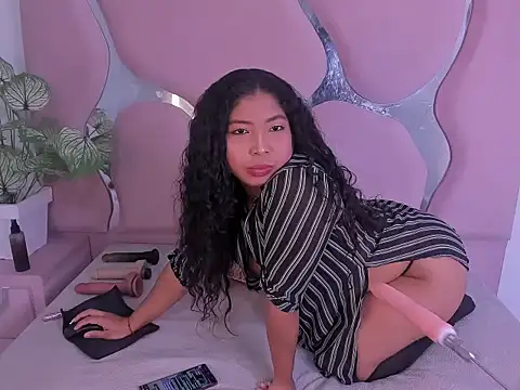 Snapshot of eithanasm chatting on September 2025 06:02:01 AM eithanasm online show from September 2025 06:02:01 AM