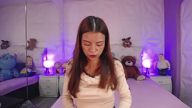 Cherrylionn online show from September 2025 11:32:02 AM