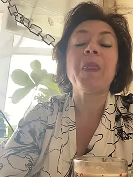 Kiravix online show from September 2025 07:32:01 AM