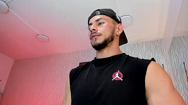 dylan jacobx online show from February 2026 09:11:01 PM