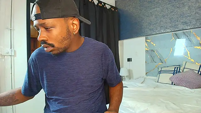 muller asher online show from November 2025 04:37:01 AM