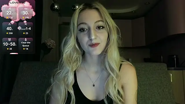 white liillyy online show from September 2025 09:59:02 PM