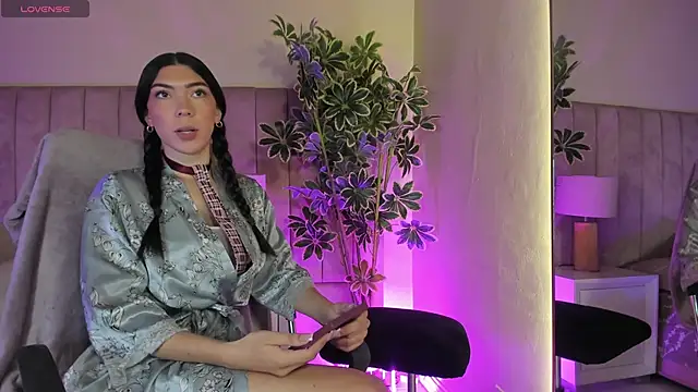 Mia mtnz02 online show from April 2026 12:11:02 AM