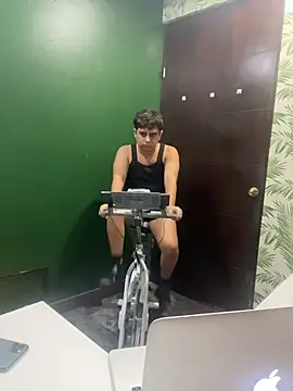 Thiagoforyou online show from December 2025 02:28:01 AM