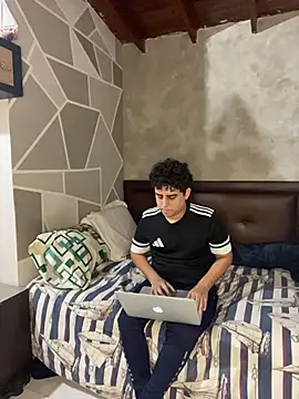 Thiagoforyou online show from January 2026 11:30:01 PM