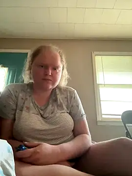 KadiSparkle online show from September 2025 09:42:02 PM