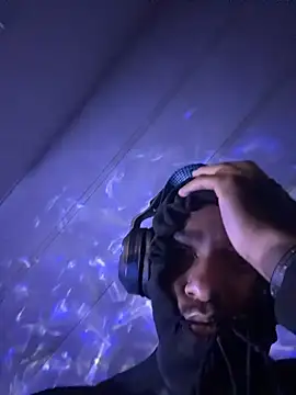 tyrek5051 online show from November 2025 07:29:01 AM