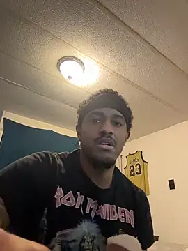 tyrek5051 online show from December 2025 03:39:02 PM