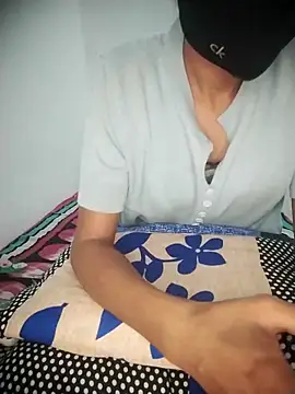 Sexey-Puja online show from October 2025 04:40:01 AM