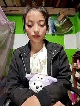 tdtd98 online show from October 2025 04:51:02 PM