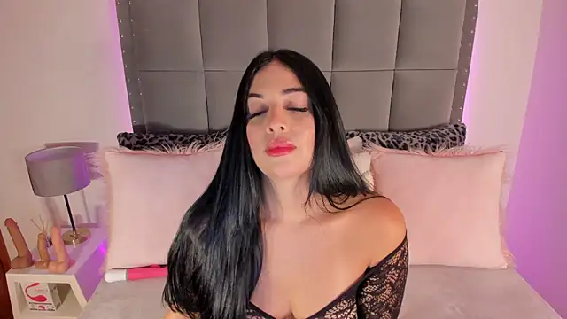 Snapshot of Saian-lory chatting on February 2026 01:24:02 AM Saian-lory online show from February 2026 01:24:02 AM